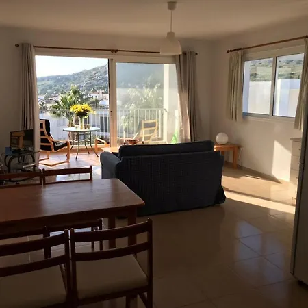 Coral Bay Seaview In Apartment Peyia